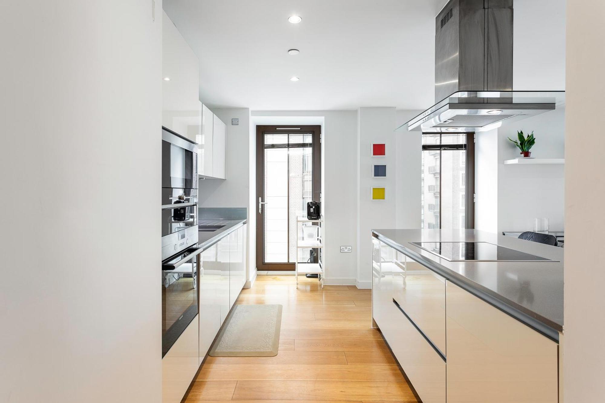 Serene Cityscape - 2Br Luxury Westminster Apartment Лондон Екстериор снимка