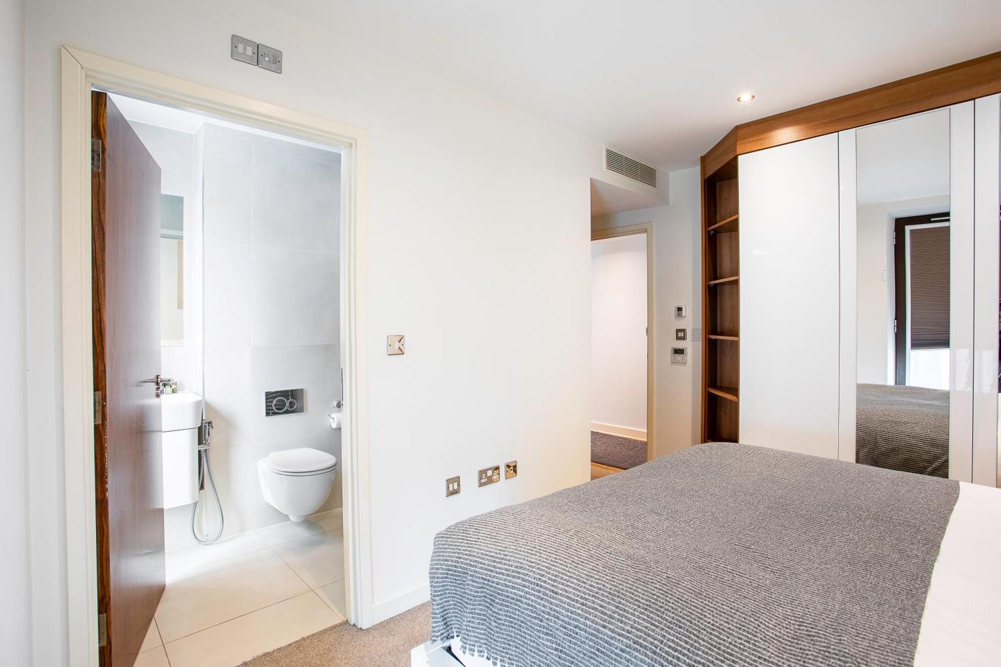 Serene Cityscape - 2Br Luxury Westminster Apartment Лондон Екстериор снимка